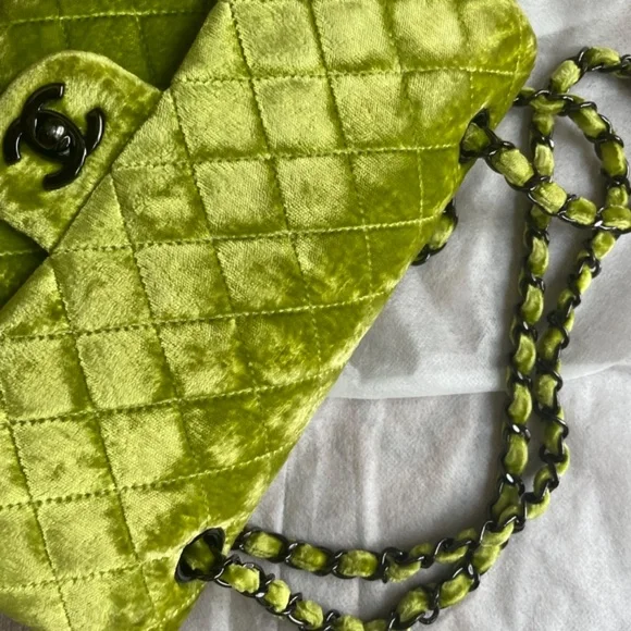 Chanel cf velvet rare color - Picture 2 of 8